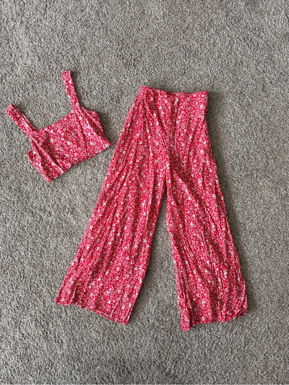 Red Floral Wide-Leg Pants Set - Women's Two-Piece Outfit